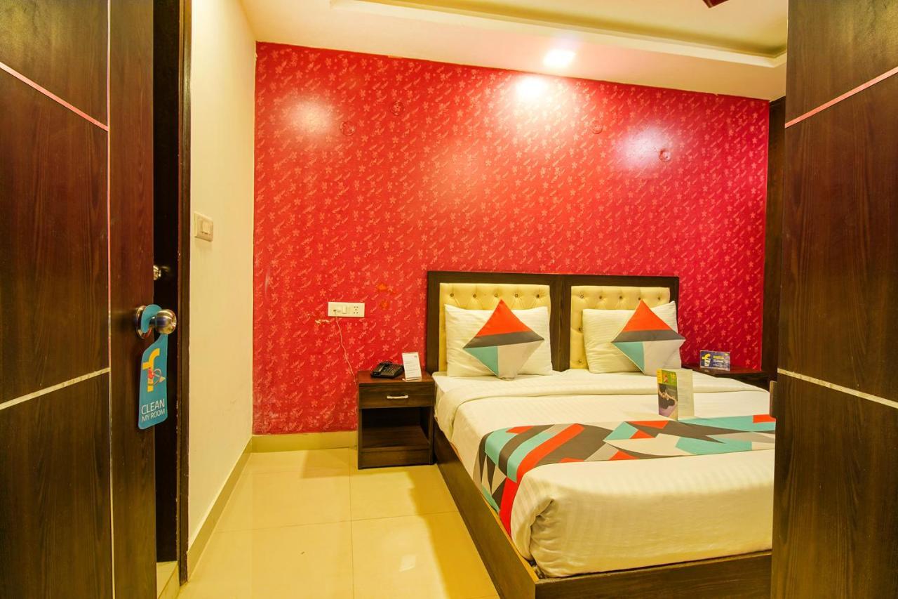 Fabexpress Tp Suite Near Igi Airport Neu-Delhi Exterior foto